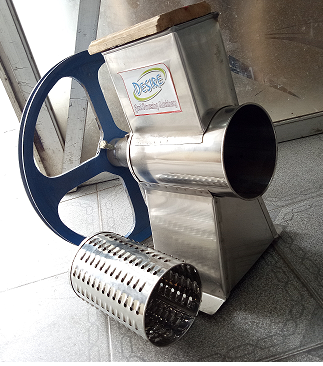 Shredder (Lachha ) Or Dry Fruit Powder Machine